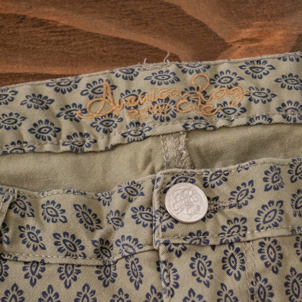 American Rag - Picture 3 of 6